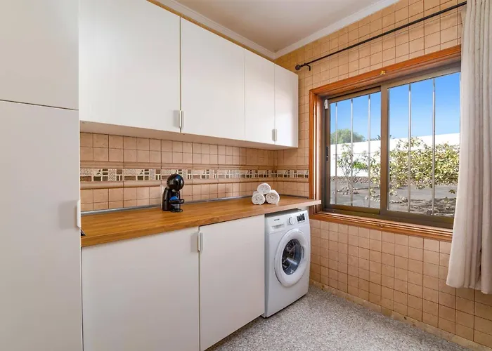 Victoria Lanzarote By *