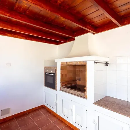 Villa Victoria Lanzarote By *