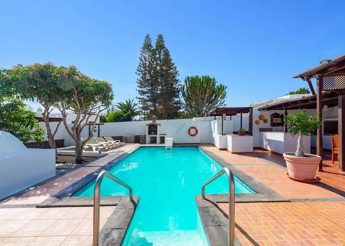 Victoria Lanzarote By 플라야블랑카